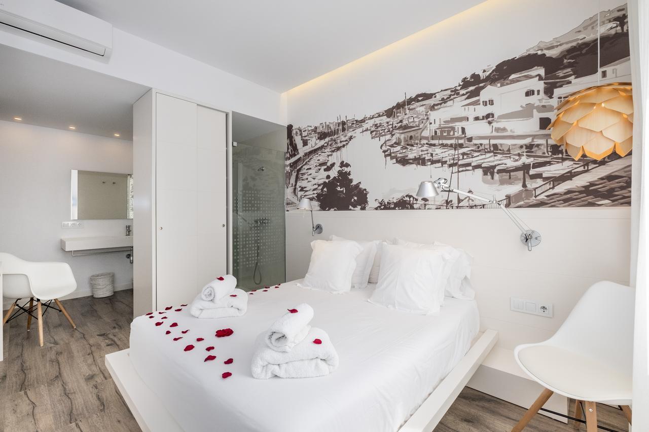 Hotel Abril 37 Ciutadella  Buitenkant foto